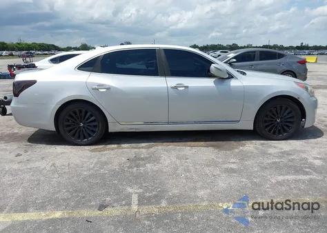 2016 Hyundai Equus Signature z USA, uszkodzony, nr VIN KMHGH4JH8GU101000